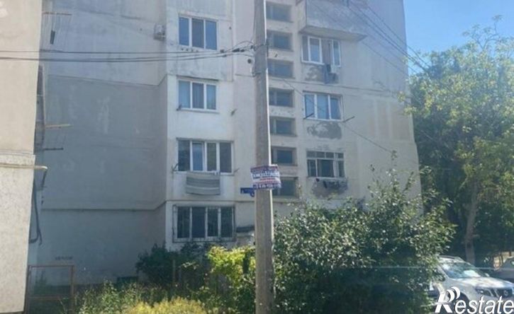 3-комн квартира улица Молодых Строителей, 21,  д. 21