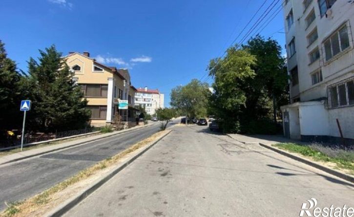 3-комн квартира улица Молодых Строителей, 21,  д. 21