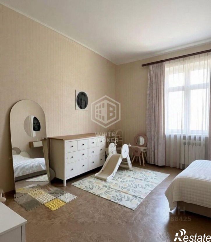 2-комн квартира улица Килен-Балка, 1,  д. 1