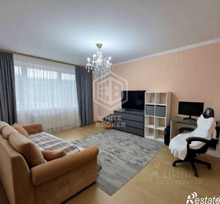 3-комн квартира Каштановая улица, 3,  д. 3
