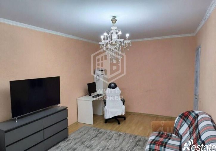 3-комн квартира Каштановая улица, 3,  д. 3