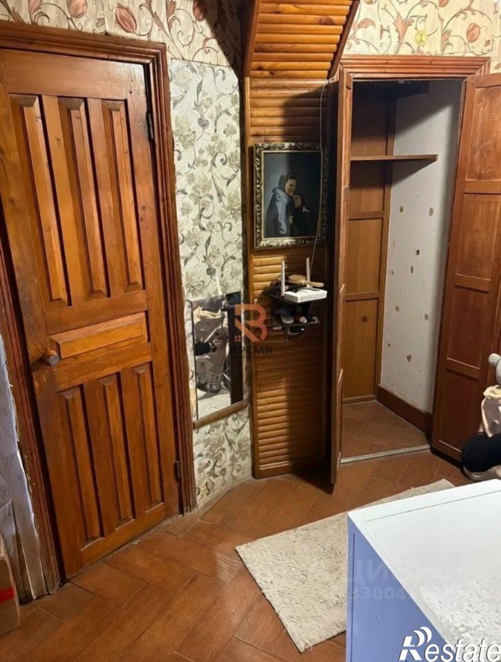 2-комн квартира улица Хрусталёва, 173,  д. 173