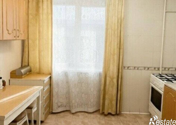 2-комн квартира улица Генерала Жидилова, 32,  д. 32