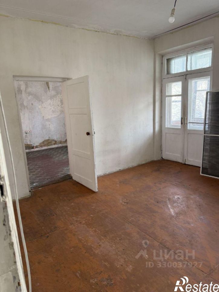 3-комн квартира улица Адмирала Макарова, 19,  д. 19