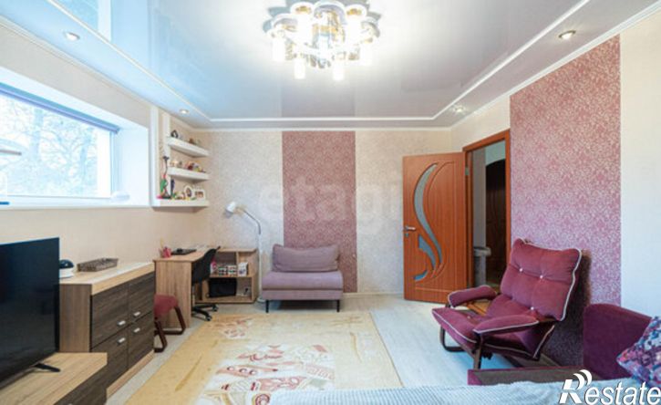 2-комн квартира улица Хрусталёва, 131,  д. 131