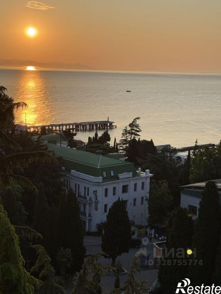 3-комн квартира Алушта, Краснофлотская ул., 1к10