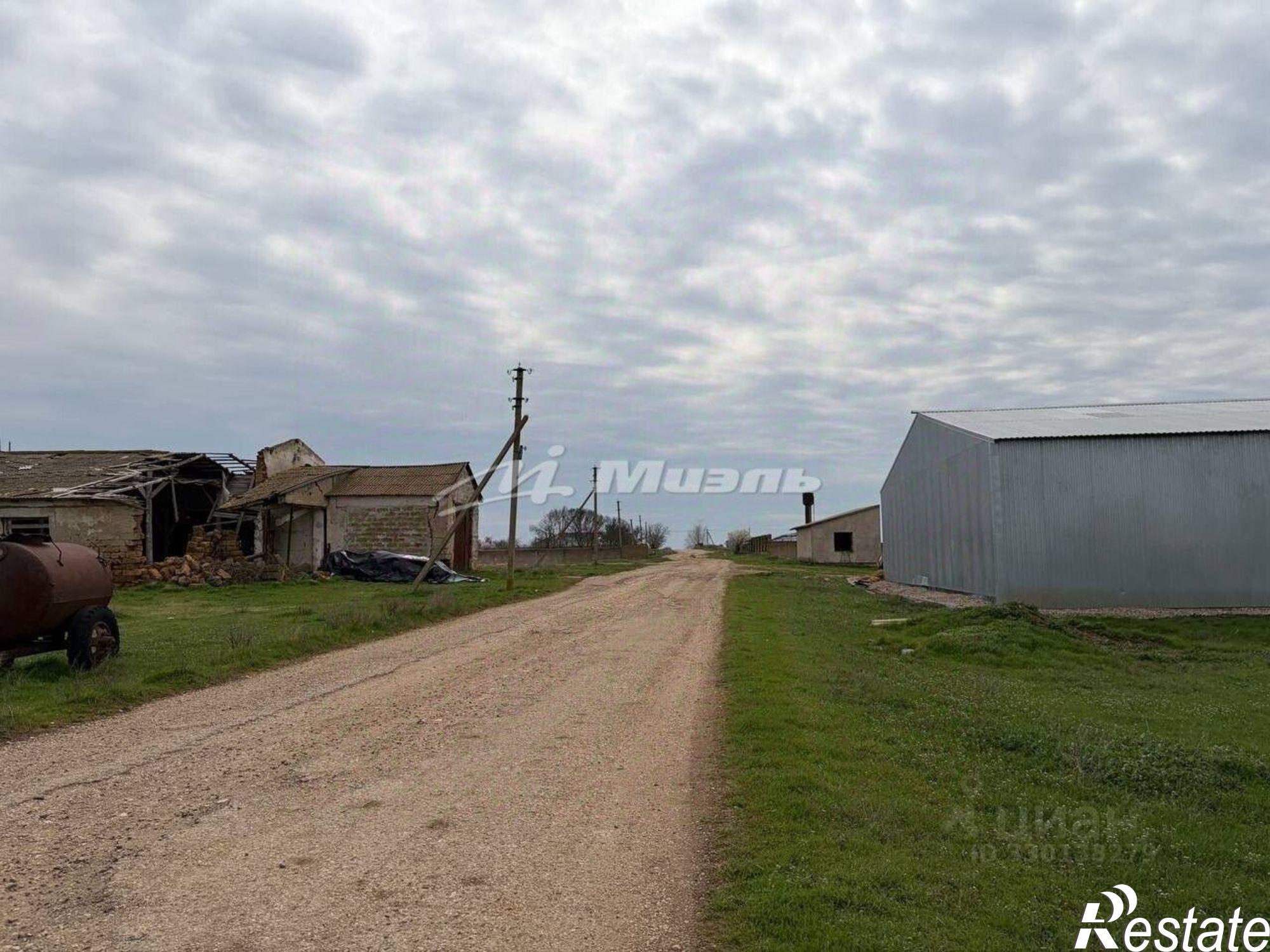Купить складское помещение за 3 792 400 рублей на Сакский район, Куликовка с.