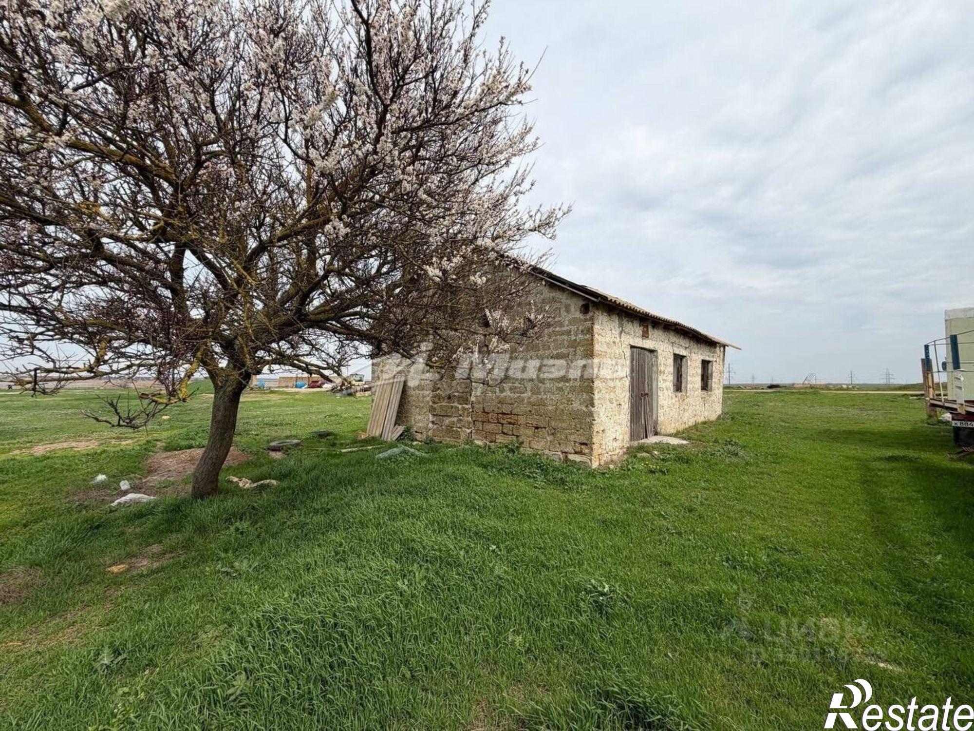 Купить складское помещение за 3 792 400 рублей на Сакский район, Куликовка с.