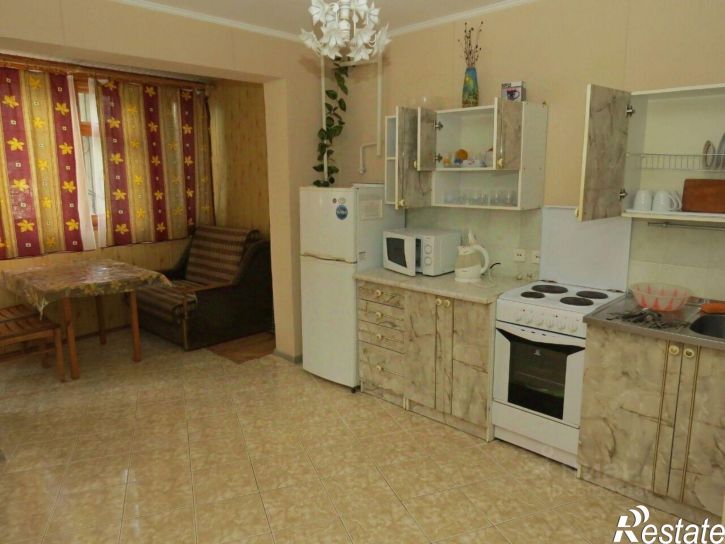 2-комн квартира улица Космонавтов, 20,  д. 20