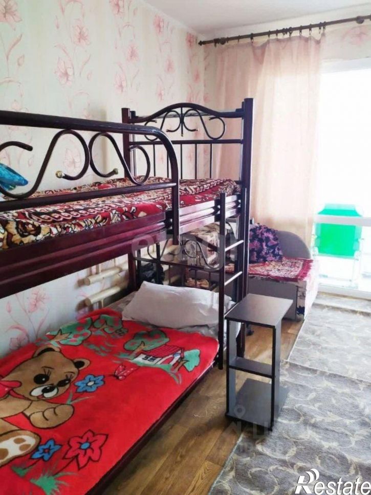 2-комн квартира проспект Героев Десантников, 3,  д. 3