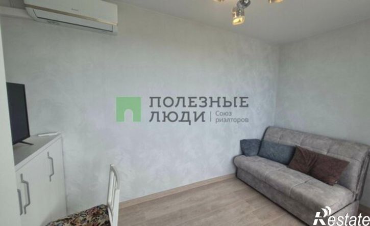 2-комн квартира пр-кт Генерала Острякова, 122,  д. 122
