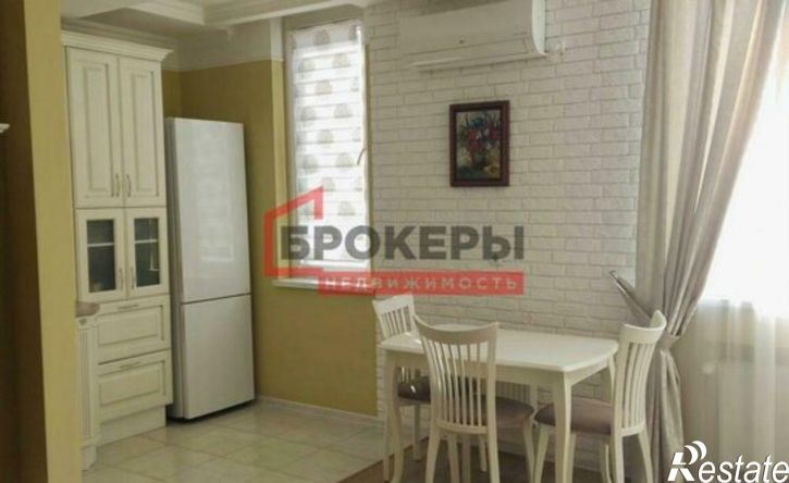 3-комн квартира улица Репина, 1Б,  д. 1Б