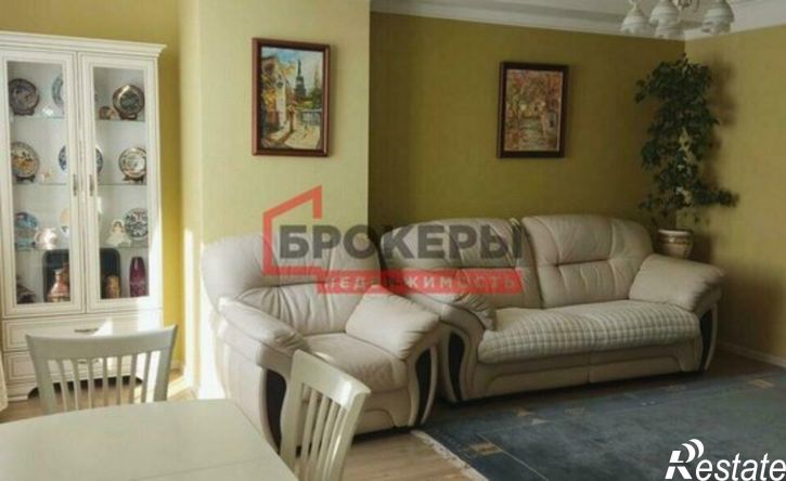 3-комн квартира улица Репина, 1Б,  д. 1Б