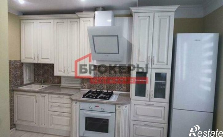 3-комн квартира улица Репина, 1Б,  д. 1Б