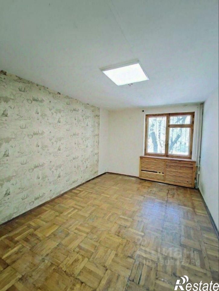 4-комн квартира ул Маршала Геловани, 28,  д. 28