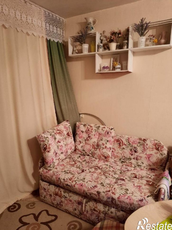 1-комн квартира улица Большевика Попова, 8,  д. 8