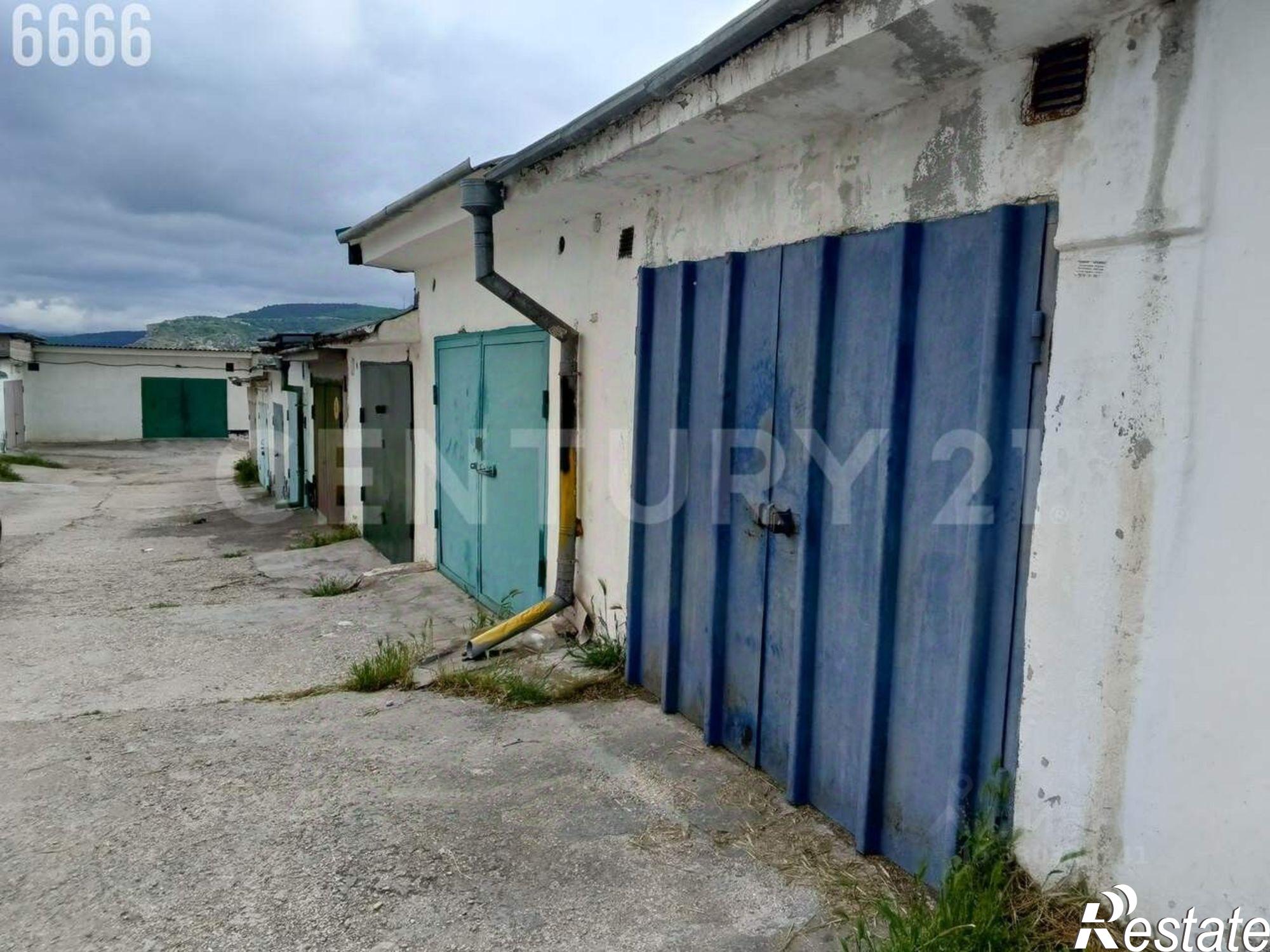 Купить гараж, место в паркинге за 1 100 020 рублей на Ростовская улица, 2А