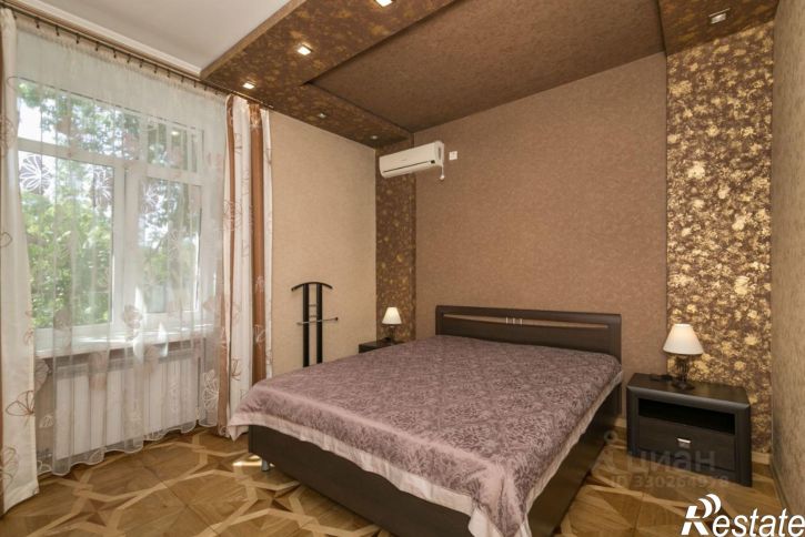 2-комн квартира улица Генерала Петрова, 6,  д. 6