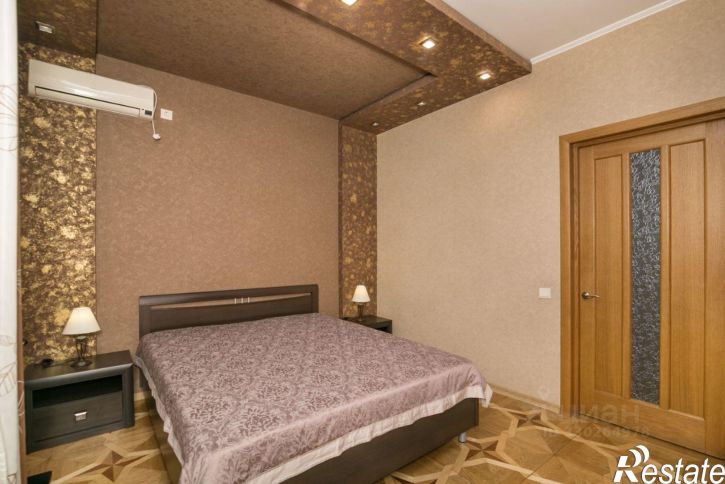 2-комн квартира улица Генерала Петрова, 6,  д. 6