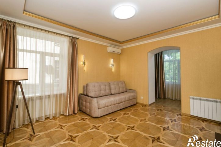 2-комн квартира улица Генерала Петрова, 6,  д. 6