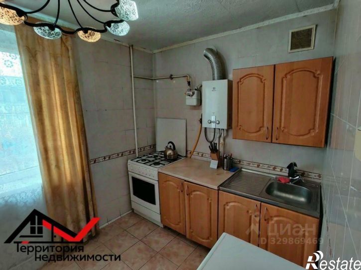 2-комн квартира улица Генерала Жидилова, 32,  д. 32