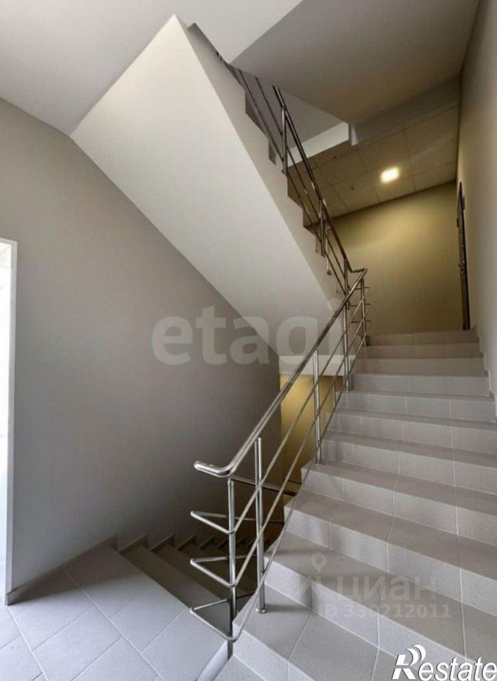 3-комн квартира улица Батурина, 36Г,  д. 36Г