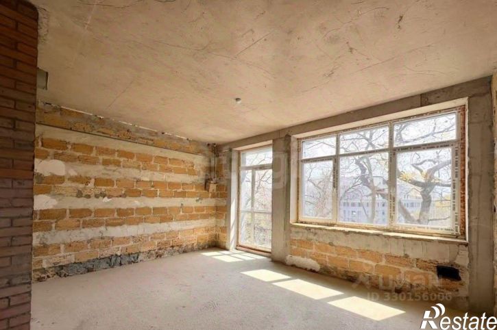 3-комн квартира улица Батурина, 36Г,  д. 36Г