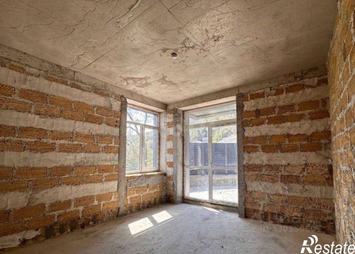 3-комн квартира улица Батурина, 36Г,  д. 36Г