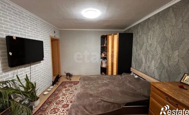 3-комн квартира ул Генерала Мельника, 1,  д. 1