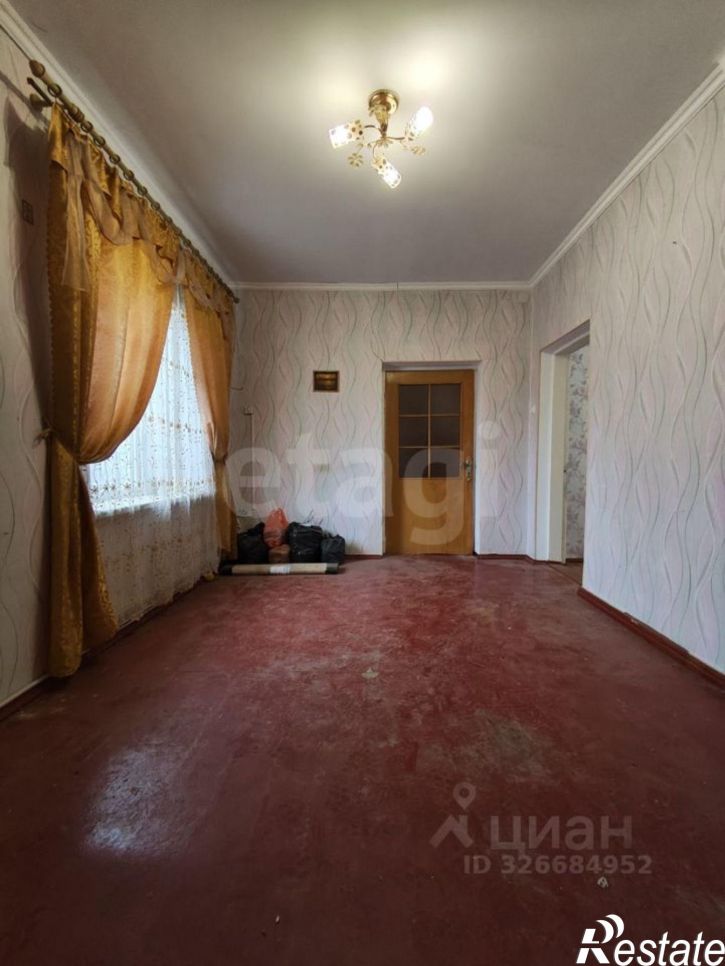 3-комн квартира Нижнегорский район