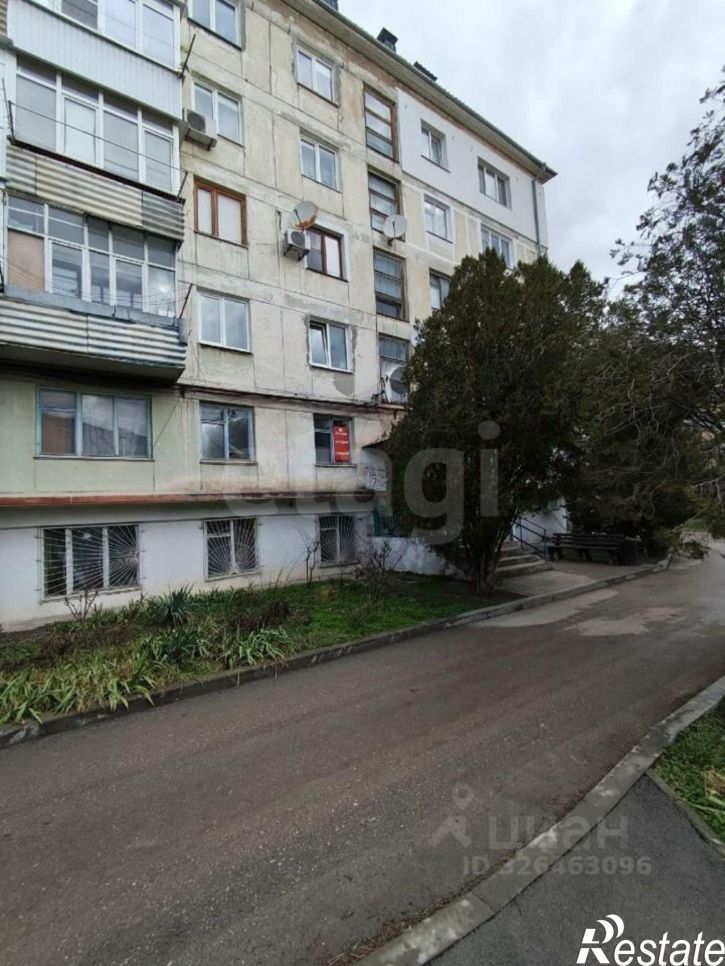 3-комн квартира Белогорский район, Белогорск