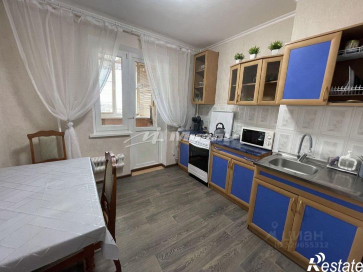 4-комн квартира Симферополь г., Центральный
