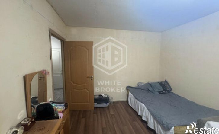 3-комн квартира Севастополь, проспект Героев Сталинграда, 50