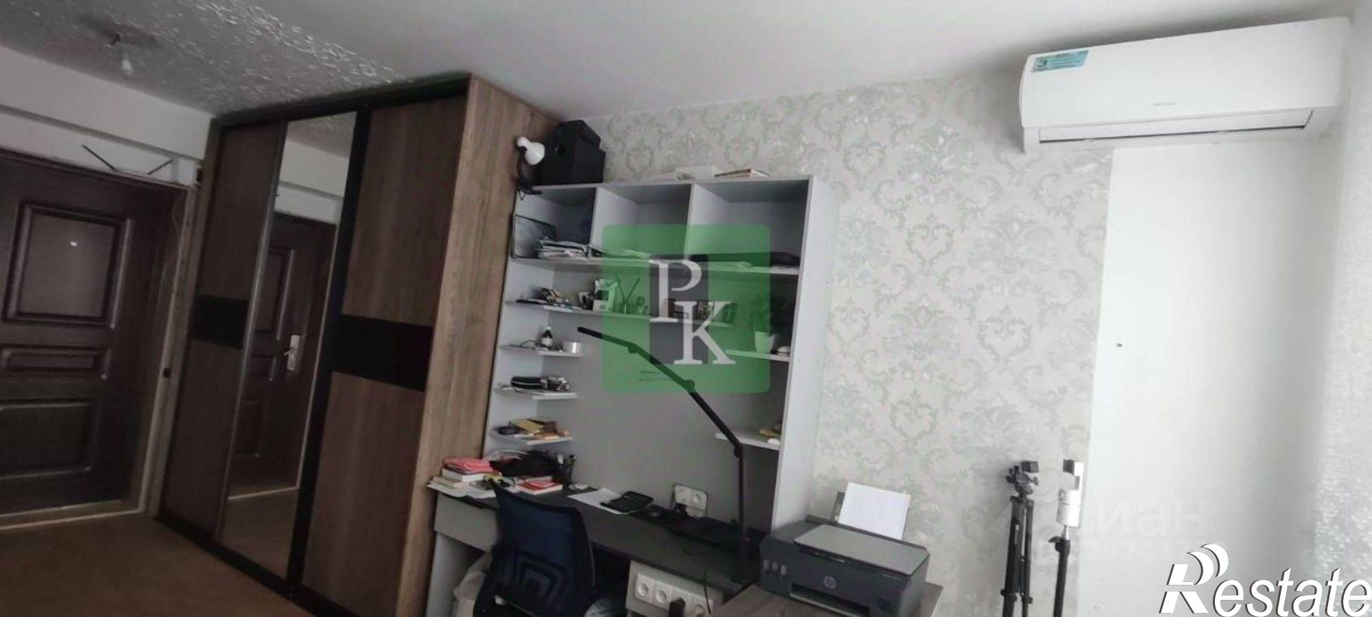 Купить комнату за 2 350 000 рублей на проспект Генерала Острякова, 39