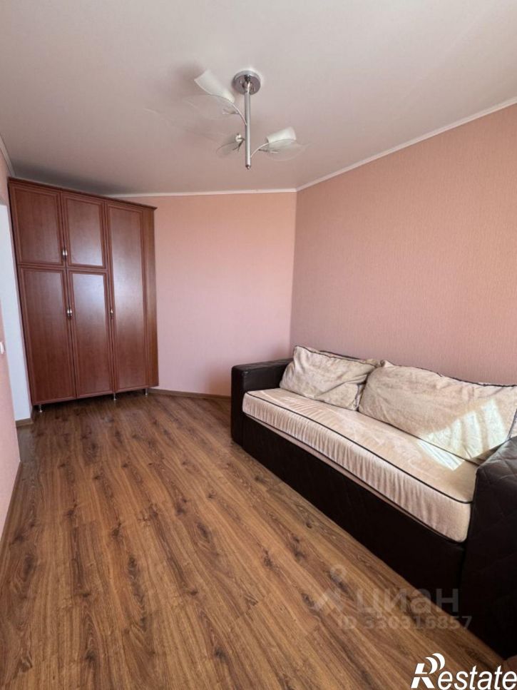 3-комн квартира улица Винодела Егорова, 2,  д. 2