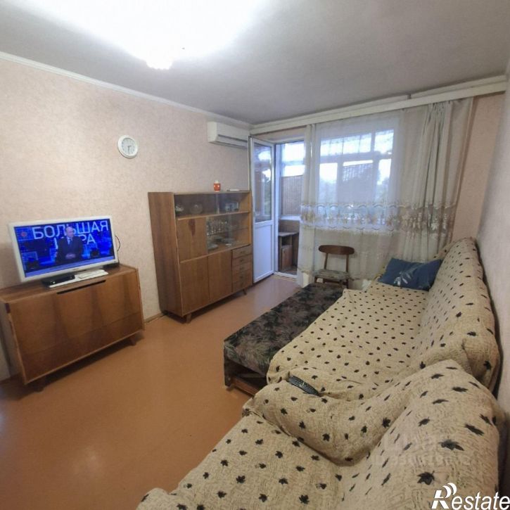 2-комн квартира пр-кт Героев Сталинграда, 28,  д. 28