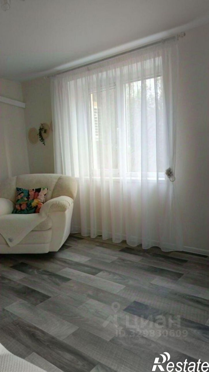 2-комн квартира улица Левитана, 2,  д. 2
