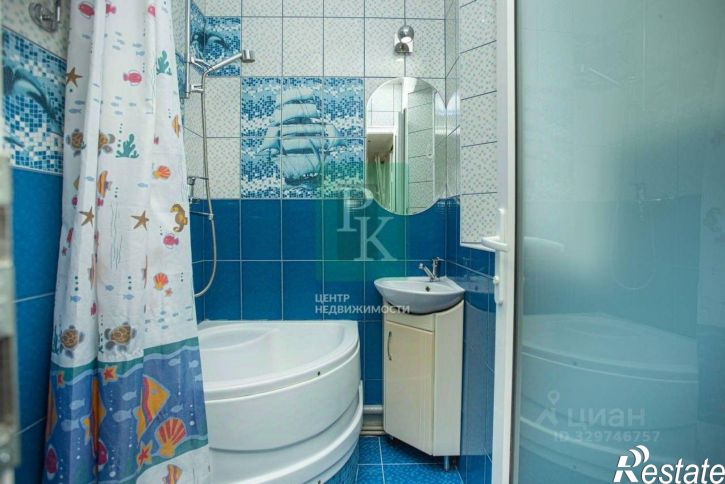 Комната пр-кт Генерала Острякова, 238,  д. 238