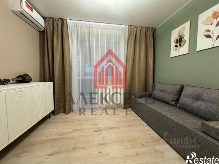 2-комн квартира пр-кт Генерала Острякова, 155а,  д. 155а