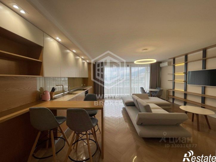 2-комн квартира улица Строителей, 3,  д. 3