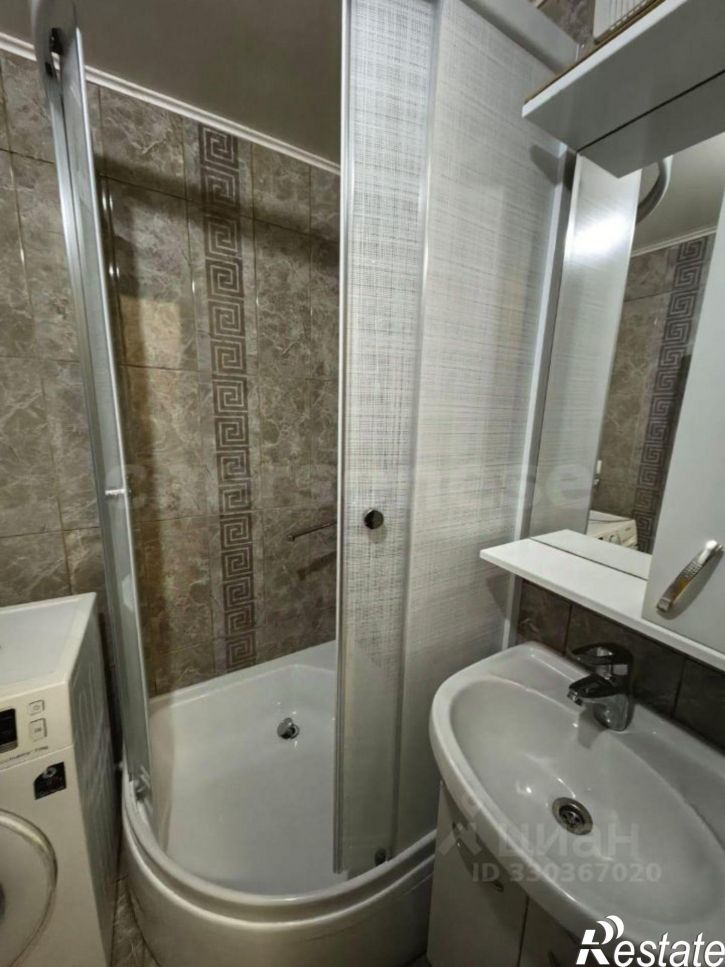 2-комн квартира ул Колобова, 15,  д. 15