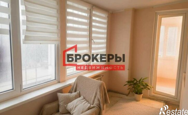 3-комн квартира ул Военных Строителей, 10/6,  д. 10/6