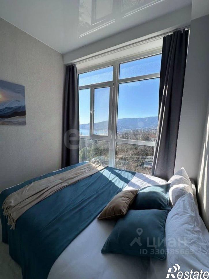 2-комн квартира улица Авроры, 110,  д. 110