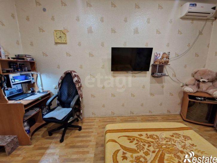 3-комн квартира Античный проспект, 8,  д. 8