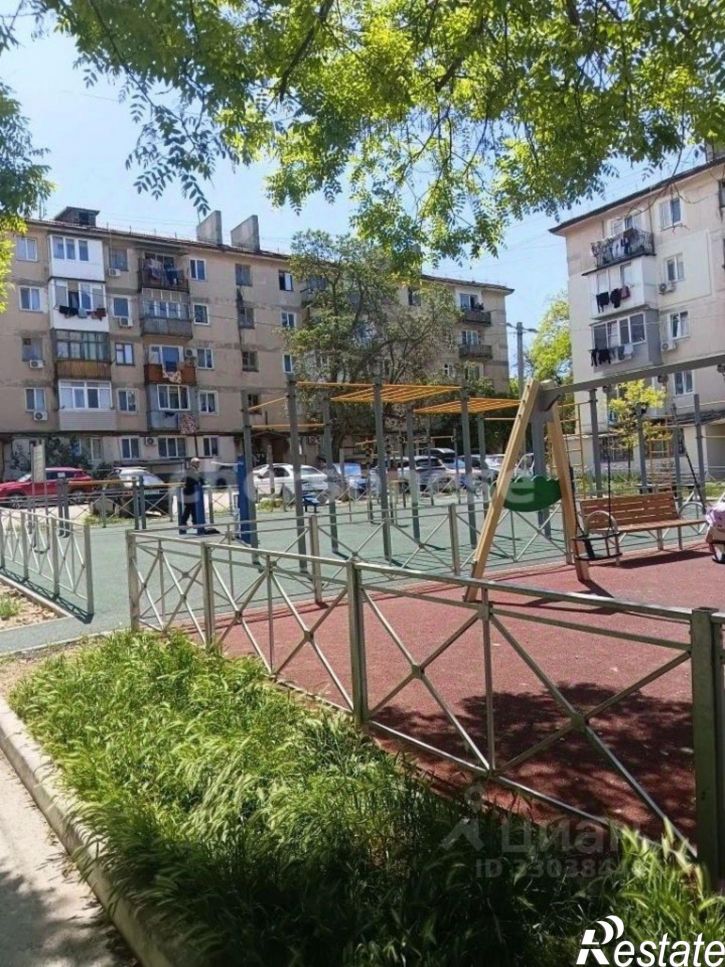 Комната улица Горпищенко, 49,  д. 49