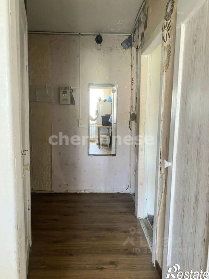 2-комн квартира Менжинского улица, 18,  д. 18