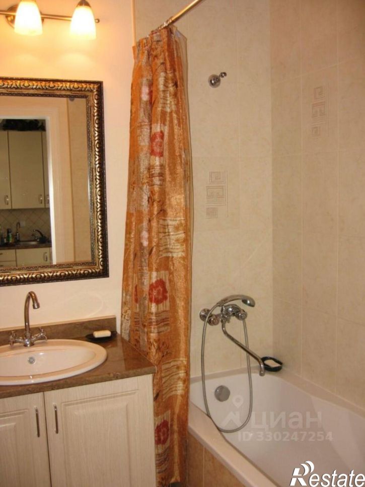 2-комн квартира улица Авроры, 48,  д. 48