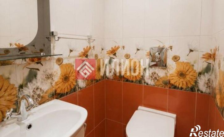 3-комн квартира ул Комбрига Потапова, 21,  д. 21