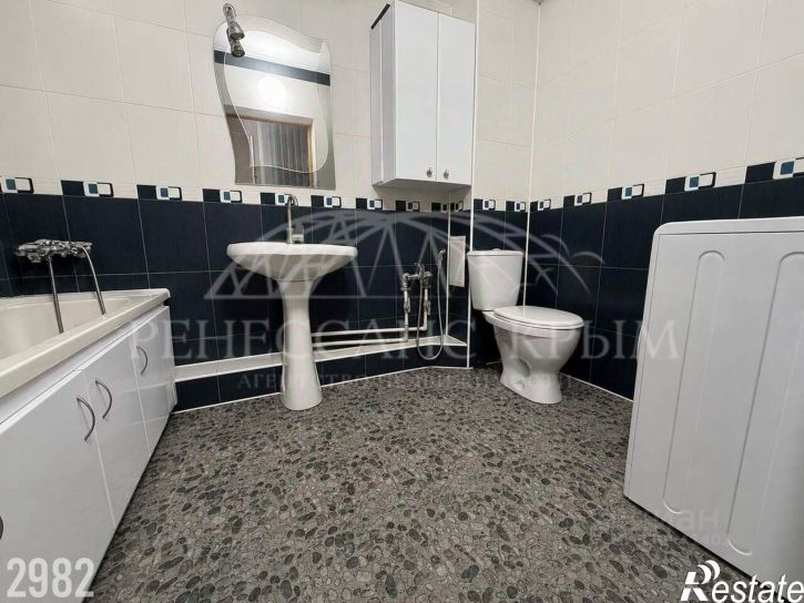 2-комн квартира ул Комбрига Потапова, 37,  д. 37