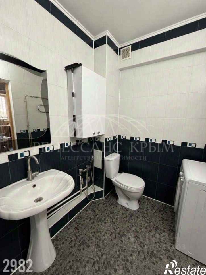 2-комн квартира ул Комбрига Потапова, 37,  д. 37